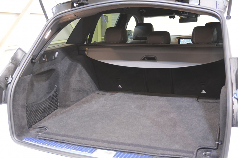 メルセデスベンツ Eクラス E200 ｽﾃｰｼｮﾝﾜｺﾞﾝ AVG AMGﾗｲﾝ ｴｸｽｸﾙｰｼﾌﾞ&ﾚｰﾀﾞｰｾｰﾌﾃｨPKG　中期ﾓﾃﾞﾙ BSG搭載 黒革 ｼｰﾄﾋｰﾀｰ 純正ﾅﾋﾞTV CarPlay ﾍｯﾄﾞｱｯﾌﾟD 360ｶﾒﾗ ﾌﾞﾙﾒｽﾀｰ ｴｱﾊﾞﾗﾝｽP ﾏﾙﾁﾋﾞｰﾑLED AMGｴｱﾛ&19AW　2年保証