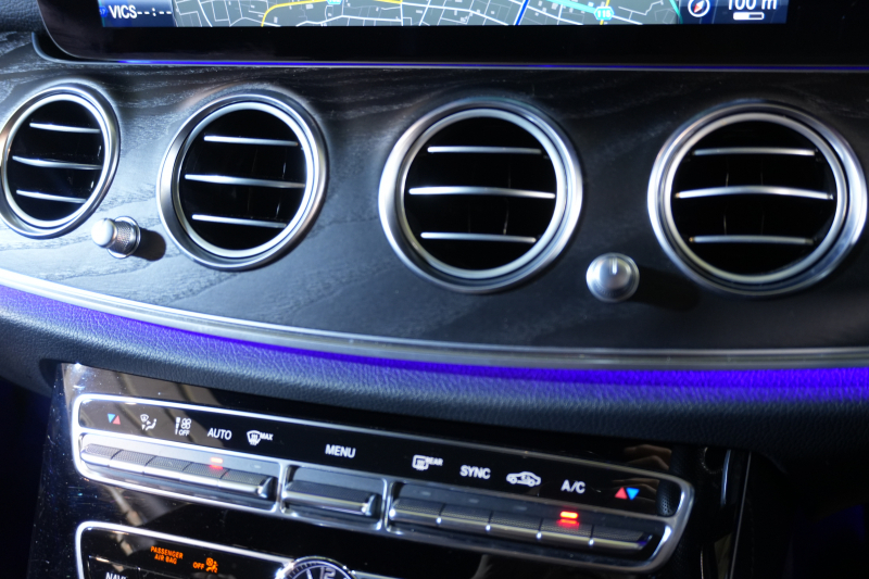 メルセデスベンツ Eクラス E200 ｽﾃｰｼｮﾝﾜｺﾞﾝ AVG AMGﾗｲﾝ ｴｸｽｸﾙｰｼﾌﾞ&ﾚｰﾀﾞｰｾｰﾌﾃｨPKG　中期ﾓﾃﾞﾙ BSG搭載 黒革 ｼｰﾄﾋｰﾀｰ 純正ﾅﾋﾞTV CarPlay ﾍｯﾄﾞｱｯﾌﾟD 360ｶﾒﾗ ﾌﾞﾙﾒｽﾀｰ ｴｱﾊﾞﾗﾝｽP ﾏﾙﾁﾋﾞｰﾑLED AMGｴｱﾛ&19AW　2年保証