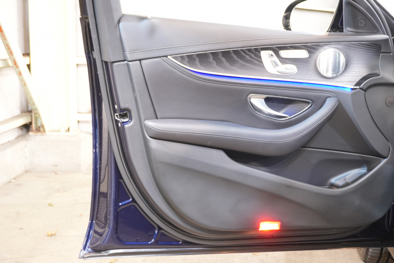 メルセデスベンツ Eクラス E250ﾜｺﾞﾝ AVGｽﾎﾟｰﾂ ｴｸｽｸﾙｰｼﾌﾞPKG ﾚｰﾀﾞｰSP　中期 黒革 ﾊﾟﾉﾗﾏSR ﾅﾋﾞTV Meｺﾈ carplay ﾌﾞﾙﾒｽﾀｰ ﾍｯﾄﾞｱｯﾌﾟD ｴｱﾊﾞﾗﾝｽP 自動ﾄﾗﾝｸ ﾌｯﾄｵｰﾌﾟﾅｰ Newﾃﾞｻﾞｲﾝｽﾃｱ　2年保証