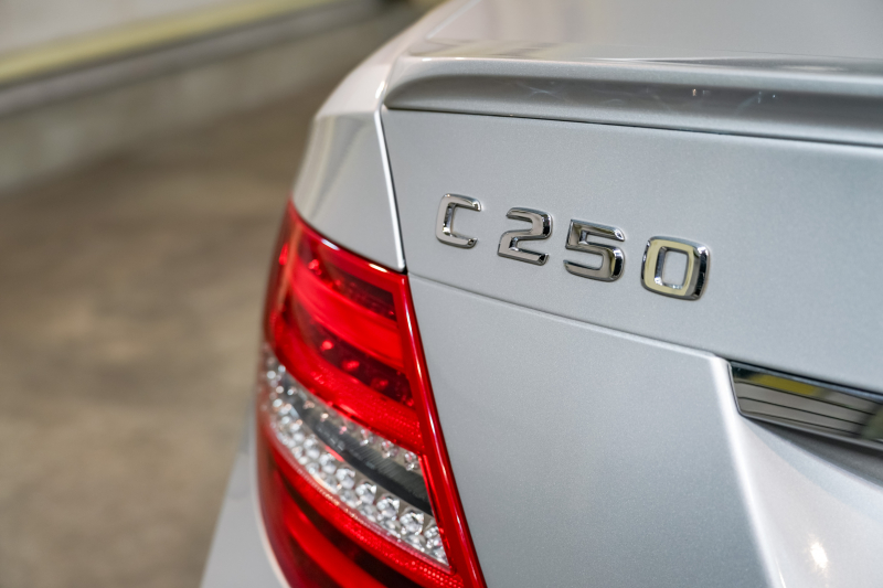 メルセデスベンツ Cクラス C250ｸｰﾍﾟ ｼｭﾎﾟﾙﾄ ﾚｰﾀﾞｰｾｰﾌﾃｨ＆ﾕｰﾃｨﾘﾃｨPKG　1ｵﾅ Pｽﾀ 黒革 ﾅﾋﾞTV Bｶﾒﾗ ﾊﾟｰｸﾄﾛﾆｯｸ ｷｾﾉﾝ LEDﾄﾞﾗｲﾋﾞﾝｸﾞﾗｲﾄ 専用ｻｽ AMGｴｱﾛ＆18AW ﾄﾞﾘﾙﾄﾞﾛｰﾀｰ ﾛｺﾞ入ｷｬﾘﾊﾟｰ　2年保証