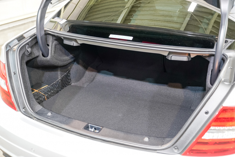 メルセデスベンツ Cクラス C250ｸｰﾍﾟ ｼｭﾎﾟﾙﾄ ﾚｰﾀﾞｰｾｰﾌﾃｨ＆ﾕｰﾃｨﾘﾃｨPKG　1ｵﾅ Pｽﾀ 黒革 ﾅﾋﾞTV Bｶﾒﾗ ﾊﾟｰｸﾄﾛﾆｯｸ ｷｾﾉﾝ LEDﾄﾞﾗｲﾋﾞﾝｸﾞﾗｲﾄ 専用ｻｽ AMGｴｱﾛ＆18AW ﾄﾞﾘﾙﾄﾞﾛｰﾀｰ ﾛｺﾞ入ｷｬﾘﾊﾟｰ　2年保証