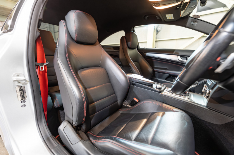 メルセデスベンツ Cクラス C250ｸｰﾍﾟ ｼｭﾎﾟﾙﾄ ﾚｰﾀﾞｰｾｰﾌﾃｨ＆ﾕｰﾃｨﾘﾃｨPKG　1ｵﾅ Pｽﾀ 黒革 ﾅﾋﾞTV Bｶﾒﾗ ﾊﾟｰｸﾄﾛﾆｯｸ ｷｾﾉﾝ LEDﾄﾞﾗｲﾋﾞﾝｸﾞﾗｲﾄ 専用ｻｽ AMGｴｱﾛ＆18AW ﾄﾞﾘﾙﾄﾞﾛｰﾀｰ ﾛｺﾞ入ｷｬﾘﾊﾟｰ　2年保証