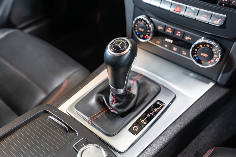 メルセデスベンツ Cクラス C250ｸｰﾍﾟ ｼｭﾎﾟﾙﾄ ﾚｰﾀﾞｰｾｰﾌﾃｨ＆ﾕｰﾃｨﾘﾃｨPKG　1ｵﾅ Pｽﾀ 黒革 ﾅﾋﾞTV Bｶﾒﾗ ﾊﾟｰｸﾄﾛﾆｯｸ ｷｾﾉﾝ LEDﾄﾞﾗｲﾋﾞﾝｸﾞﾗｲﾄ 専用ｻｽ AMGｴｱﾛ＆18AW ﾄﾞﾘﾙﾄﾞﾛｰﾀｰ ﾛｺﾞ入ｷｬﾘﾊﾟｰ　2年保証