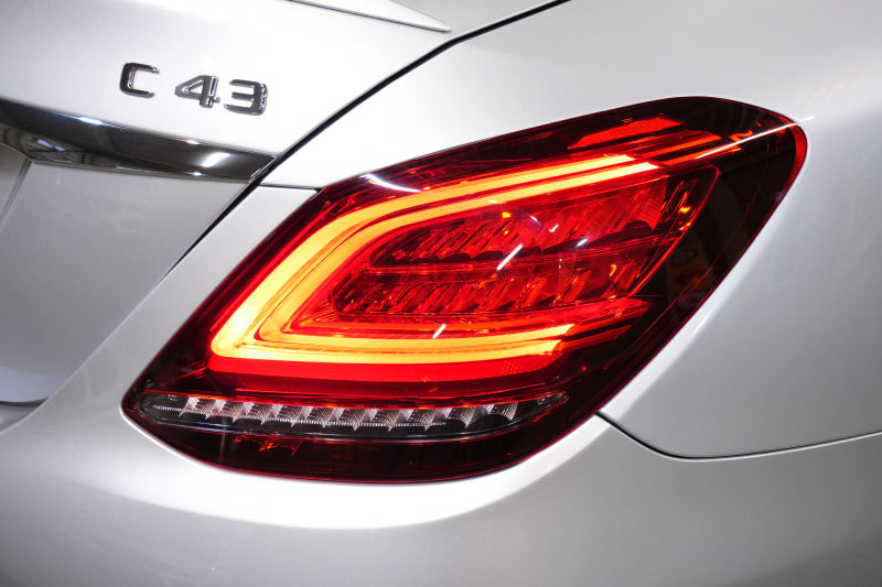 AMG Cクラス C43 4MATIC ﾚｰﾀﾞｰSP　後期 赤革 ｼｰﾄﾋｰﾀｰ ﾊﾟﾉﾗﾏSR ﾅﾋﾞTV CarPlay ﾍｯﾄﾞｱｯﾌﾟD ﾌﾞﾙﾒｽﾀｰ Bｶﾒﾗ 自動ﾄﾗﾝｸ&ﾊﾝｽﾞﾌﾘｰA ｴｱﾊﾞﾗﾝｽPKG 19ｲﾝﾁAW　2年保証