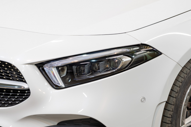 メルセデスベンツ Aクラス A180 ｽﾀｲﾙ ｾﾀﾞﾝ AMGﾗｲﾝ&ﾚｻﾞｰｴｸｽｸﾙｰｼﾌﾞ&ｱﾄﾞﾊﾞﾝｽﾄﾞ&ﾅﾋﾞｹﾞｰｼｮﾝ&ﾚｰﾀﾞｰｾｰﾌﾃｨPKG　1ｵﾅ 赤/黒革 ﾊﾟﾉﾗﾏSR MBUXﾅﾋﾞ ﾌﾙｾｸﾞ 360ｶﾒﾗ ｱﾄﾞﾊﾞﾝｽﾄﾞｽﾋﾟｰｶｰ ﾍｯﾄﾞｱｯﾌﾟD ｱﾝﾋﾞｴﾝﾄﾗｲﾄ AMGｴｱﾛ&18AW　2年保証