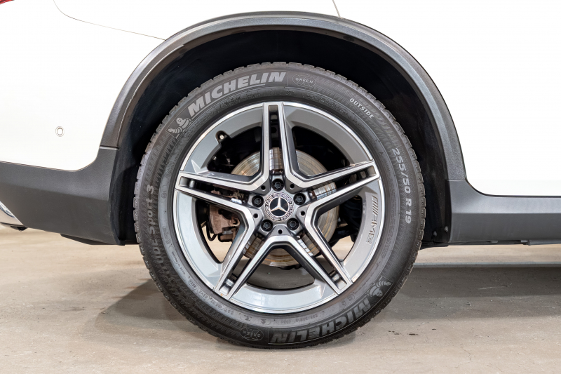 メルセデスベンツ GLCクーペ GLC220d 4MATICｸｰﾍﾟ AMGﾗｲﾝ ﾚｻﾞｰEXC&ﾚｰﾀﾞｰSP　後期ﾓﾃﾞﾙ 黒革 ｼｰﾄﾋｰﾀｰ&ｸｰﾗｰ MBUXﾅﾋﾞ ﾌﾙｾｸﾞTV ﾍｯﾄﾞｱｯﾌﾟD 360ｶﾒﾗ Burmester ﾏﾙﾁﾋﾞｰﾑLED 自動Rｹﾞｰﾄ&ﾊﾝｽﾞﾌﾘｰA ｴｱｻｽ AMGｴｱﾛ&19ｲﾝﾁAW　2年保証