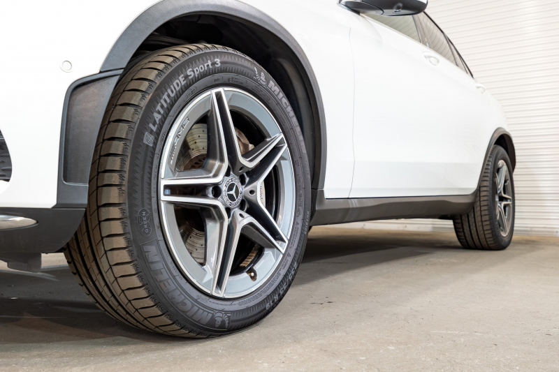 メルセデスベンツ GLCクーペ GLC220d 4MATICｸｰﾍﾟ AMGﾗｲﾝ ﾚｻﾞｰEXC&ﾚｰﾀﾞｰSP　後期ﾓﾃﾞﾙ 黒革 ｼｰﾄﾋｰﾀｰ&ｸｰﾗｰ MBUXﾅﾋﾞ ﾌﾙｾｸﾞTV ﾍｯﾄﾞｱｯﾌﾟD 360ｶﾒﾗ Burmester ﾏﾙﾁﾋﾞｰﾑLED 自動Rｹﾞｰﾄ&ﾊﾝｽﾞﾌﾘｰA ｴｱｻｽ AMGｴｱﾛ&19ｲﾝﾁAW　2年保証