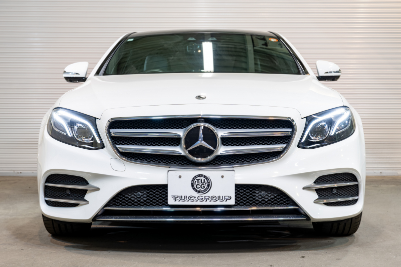 メルセデスベンツ Eクラス E220d AVG ｽﾎﾟｰﾂ ﾚｻﾞｰEXC ﾚｰﾀﾞｰSP　黒革 ｼｰﾄﾋｰﾀｰ ﾊﾟﾉﾗﾏSR 純正ﾅﾋﾞ ﾌﾙｾｸﾞTV 360ｶﾒﾗ CarPlay ﾌﾞﾙﾒｽﾀｰ ｴｱﾊﾞﾗﾝｽP ﾏﾙﾁﾋﾞｰﾑLED ﾏﾙﾁｶﾗｰｱﾝﾋﾞｴﾝﾄﾗｲﾄ AMGｴｱﾛ&19AW　2年保証