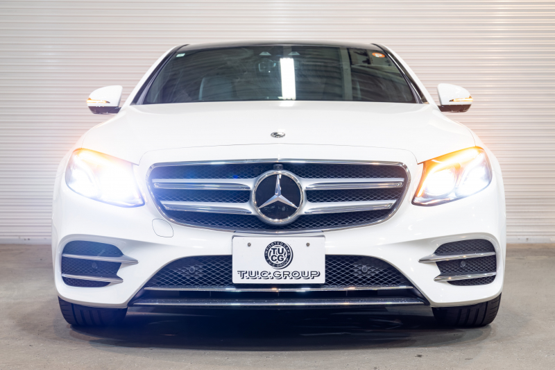 メルセデスベンツ Eクラス E220d AVG ｽﾎﾟｰﾂ ﾚｻﾞｰEXC ﾚｰﾀﾞｰSP　黒革 ｼｰﾄﾋｰﾀｰ ﾊﾟﾉﾗﾏSR 純正ﾅﾋﾞ ﾌﾙｾｸﾞTV 360ｶﾒﾗ CarPlay ﾌﾞﾙﾒｽﾀｰ ｴｱﾊﾞﾗﾝｽP ﾏﾙﾁﾋﾞｰﾑLED ﾏﾙﾁｶﾗｰｱﾝﾋﾞｴﾝﾄﾗｲﾄ AMGｴｱﾛ&19AW　2年保証