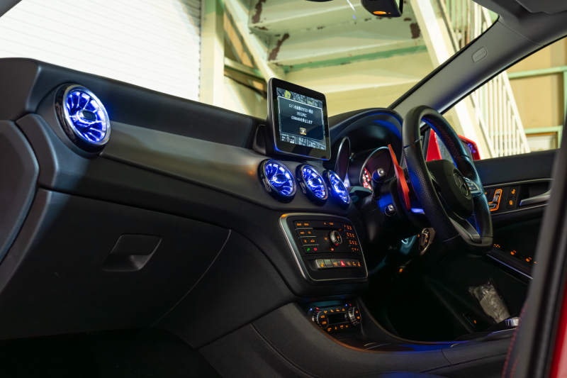 メルセデスベンツ CLAクラス CLA180ｼｭｰﾃｨﾝｸﾞB AMGｽﾀｲﾙ ﾌﾟﾚﾐｱﾑ&ﾚｰﾀﾞｰｾｰﾌﾃｨPKG　後期 ﾚｻﾞｰEINAMICAｼｰﾄ ﾊﾟﾉﾗﾏSR ﾅﾋﾞTV Bｶﾒ harman/kardon 自動ﾃｰﾙｹﾞｰﾄ ACC BSM LCW　2年保証