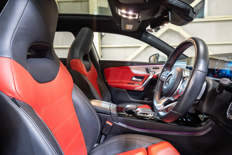 メルセデスベンツ Aクラス A180ｽﾀｲﾙ AMGﾗｲﾝ ｱﾄﾞﾊﾞﾝｽﾄﾞ&ﾚｻﾞｰｴｸｽｸﾙｰｼﾌﾞ&ﾅﾋﾞ&ﾚｰﾀﾞｰｾｰﾌﾃｨPKG　1ｵｰﾅｰ 黒/赤革ｼｰﾄ ﾊﾟﾉﾗﾏSR MBUXﾅﾋﾞ 360ｶﾒﾗ ADVｽﾋﾟｰｶｰ ﾍｯﾄﾞｱｯﾌﾟD ﾏﾙﾁｶﾗｰｱﾝﾋﾞｴﾝﾄﾗｲﾄ ﾏﾙﾁﾋﾞｰﾑLED ACC BSM LCW　2年保証