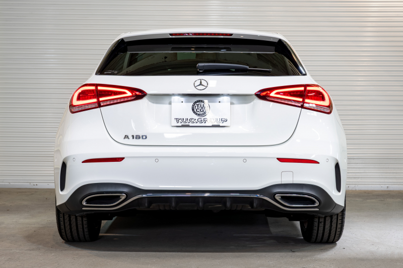 メルセデスベンツ Aクラス A180ｽﾀｲﾙ AMGﾗｲﾝ ｱﾄﾞﾊﾞﾝｽﾄﾞ&ﾚｻﾞｰｴｸｽｸﾙｰｼﾌﾞ&ﾅﾋﾞ&ﾚｰﾀﾞｰｾｰﾌﾃｨPKG　1ｵｰﾅｰ 黒/赤革ｼｰﾄ ﾊﾟﾉﾗﾏSR MBUXﾅﾋﾞ 360ｶﾒﾗ ADVｽﾋﾟｰｶｰ ﾍｯﾄﾞｱｯﾌﾟD ﾏﾙﾁｶﾗｰｱﾝﾋﾞｴﾝﾄﾗｲﾄ ﾏﾙﾁﾋﾞｰﾑLED ACC BSM LCW　2年保証