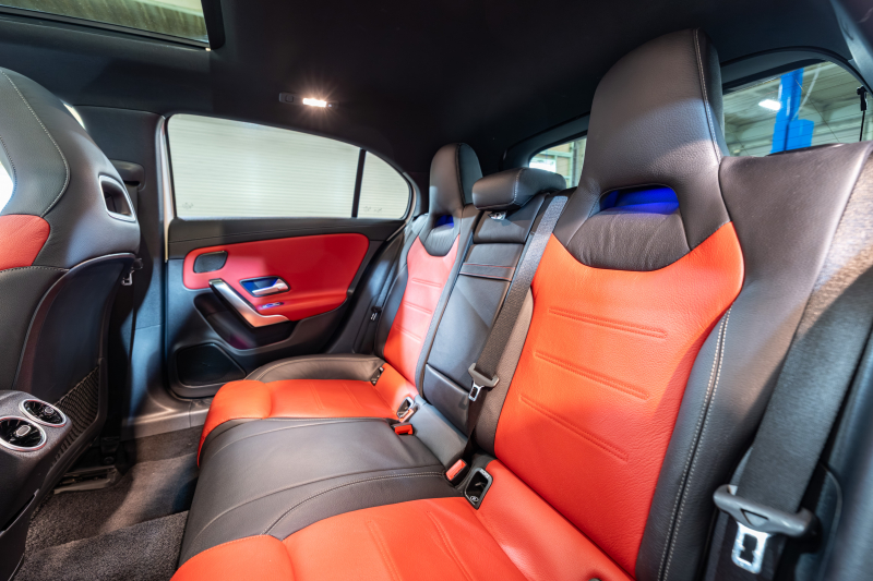 メルセデスベンツ Aクラス A180ｽﾀｲﾙ AMGﾗｲﾝ ｱﾄﾞﾊﾞﾝｽﾄﾞ&ﾚｻﾞｰｴｸｽｸﾙｰｼﾌﾞ&ﾅﾋﾞ&ﾚｰﾀﾞｰｾｰﾌﾃｨPKG　1ｵｰﾅｰ 黒/赤革ｼｰﾄ ﾊﾟﾉﾗﾏSR MBUXﾅﾋﾞ 360ｶﾒﾗ ADVｽﾋﾟｰｶｰ ﾍｯﾄﾞｱｯﾌﾟD ﾏﾙﾁｶﾗｰｱﾝﾋﾞｴﾝﾄﾗｲﾄ ﾏﾙﾁﾋﾞｰﾑLED ACC BSM LCW　2年保証