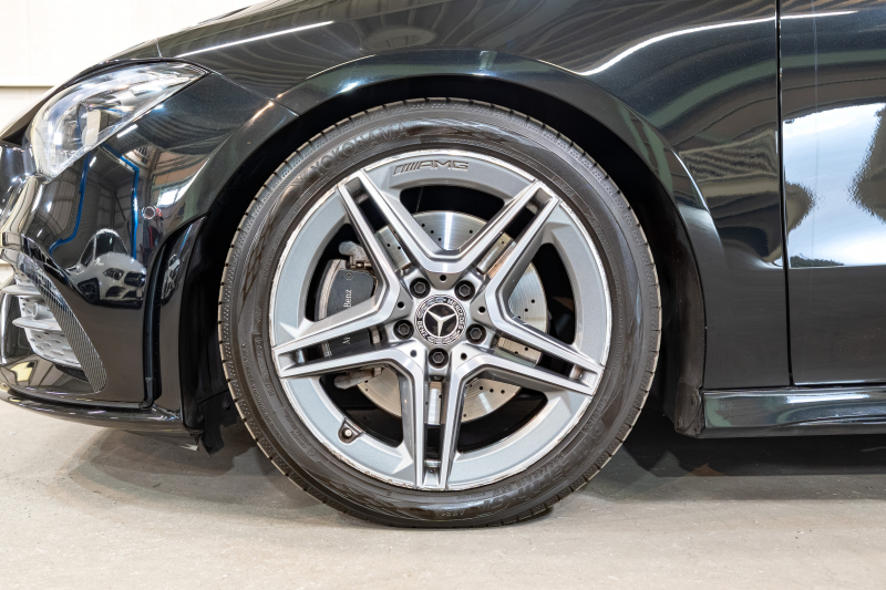 メルセデスベンツ CLAクラス CLA200d SB AMGﾗｲﾝ AMGﾚｻﾞｰEXC&ｱﾄﾞﾊﾞﾝｽﾄﾞ&ﾅﾋﾞ& ﾚｰﾀﾞｰPKG　灰黒革 ｼｰﾄﾋｰﾀｰ ﾊﾟﾉﾗﾏSR MBUXﾅﾋﾞ ﾌﾙｾｸﾞTV 360ｶﾒﾗ ﾍｯﾄﾞｱｯﾌﾟD ｱﾄﾞﾊﾞﾝｽﾄﾞｻｳﾝﾄﾞ ﾏﾙﾁﾋﾞｰﾑLED AMGｴｱﾛ&18ｲﾝﾁAW　2年保証