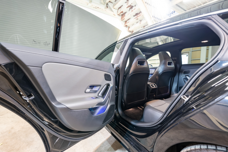 メルセデスベンツ CLAクラス CLA200d SB AMGﾗｲﾝ AMGﾚｻﾞｰEXC&ｱﾄﾞﾊﾞﾝｽﾄﾞ&ﾅﾋﾞ& ﾚｰﾀﾞｰPKG　灰黒革 ｼｰﾄﾋｰﾀｰ ﾊﾟﾉﾗﾏSR MBUXﾅﾋﾞ ﾌﾙｾｸﾞTV 360ｶﾒﾗ ﾍｯﾄﾞｱｯﾌﾟD ｱﾄﾞﾊﾞﾝｽﾄﾞｻｳﾝﾄﾞ ﾏﾙﾁﾋﾞｰﾑLED AMGｴｱﾛ&18ｲﾝﾁAW　2年保証