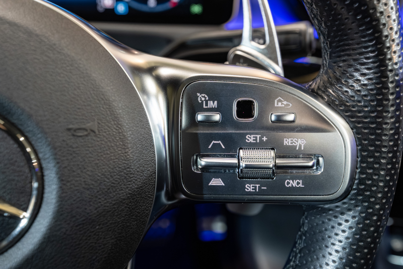 メルセデスベンツ CLAクラス CLA200d SB AMGﾗｲﾝ AMGﾚｻﾞｰEXC&ｱﾄﾞﾊﾞﾝｽﾄﾞ&ﾅﾋﾞ& ﾚｰﾀﾞｰPKG　灰黒革 ｼｰﾄﾋｰﾀｰ ﾊﾟﾉﾗﾏSR MBUXﾅﾋﾞ ﾌﾙｾｸﾞTV 360ｶﾒﾗ ﾍｯﾄﾞｱｯﾌﾟD ｱﾄﾞﾊﾞﾝｽﾄﾞｻｳﾝﾄﾞ ﾏﾙﾁﾋﾞｰﾑLED AMGｴｱﾛ&18ｲﾝﾁAW　2年保証