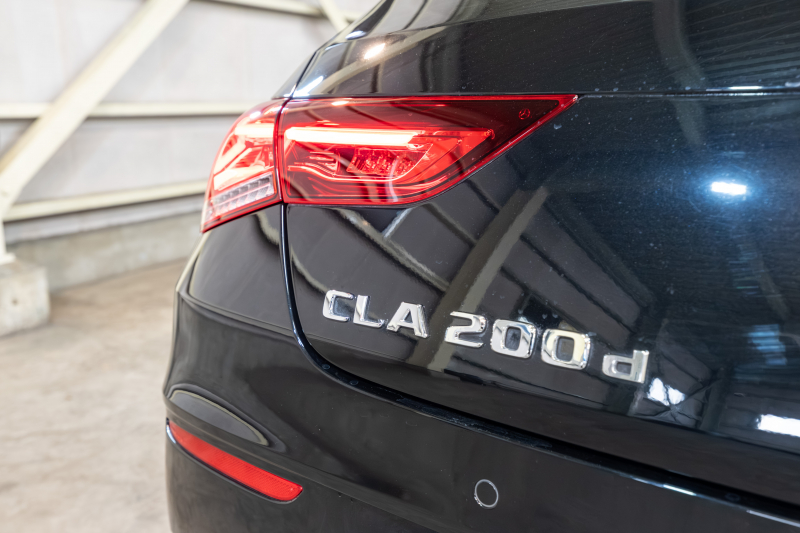 メルセデスベンツ CLAクラス CLA200d SB AMGﾗｲﾝ AMGﾚｻﾞｰEXC&ｱﾄﾞﾊﾞﾝｽﾄﾞ&ﾅﾋﾞ& ﾚｰﾀﾞｰPKG　灰黒革 ｼｰﾄﾋｰﾀｰ ﾊﾟﾉﾗﾏSR MBUXﾅﾋﾞ ﾌﾙｾｸﾞTV 360ｶﾒﾗ ﾍｯﾄﾞｱｯﾌﾟD ｱﾄﾞﾊﾞﾝｽﾄﾞｻｳﾝﾄﾞ ﾏﾙﾁﾋﾞｰﾑLED AMGｴｱﾛ&18ｲﾝﾁAW　2年保証
