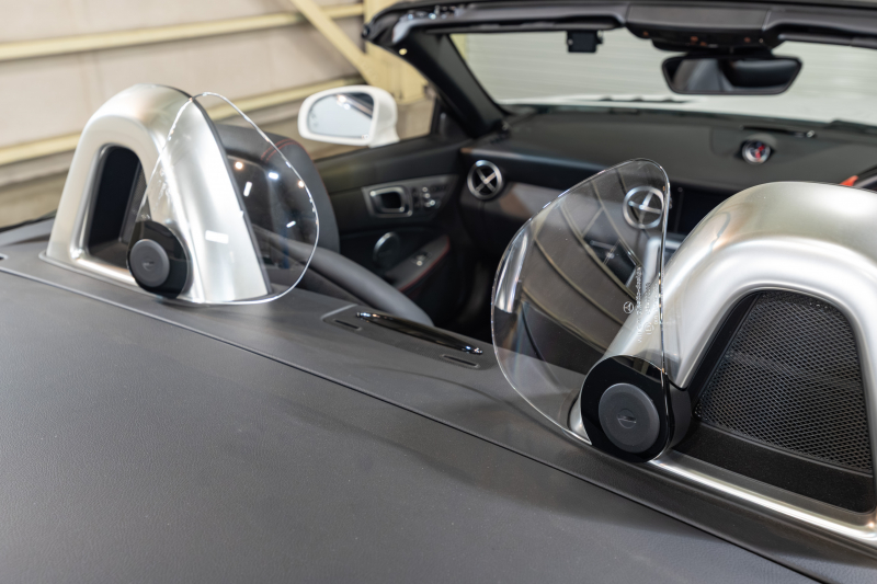 メルセデスベンツ SLCクラス SLC200 ｽﾎﾟｰﾂ ﾚｰﾀﾞｰｾｰﾌﾃｨPKG　黒革 ｼｰﾄﾋｰﾀｰ ｴｱｽｶｰﾌ ﾊﾟﾉﾗﾐｯｸﾊﾞﾘｵﾙｰﾌ 純正ﾅﾋﾞ ﾌﾙｾｸﾞ ｶｰﾌﾟﾚｲ Bｶﾒﾗ harman/kardon AMGｽﾎﾟｰﾂｽﾃｱﾘﾝｸﾞ LEDﾗｲﾄ ｱﾝﾋﾞｴﾝﾄﾗｲﾄ Pｽﾀ AMGｴｱﾛ&18ｲﾝﾁAW　2年保証