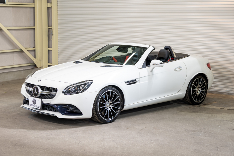 メルセデスベンツ SLCクラス SLC200 ｽﾎﾟｰﾂ ﾚｰﾀﾞｰｾｰﾌﾃｨPKG　黒革 ｼｰﾄﾋｰﾀｰ ｴｱｽｶｰﾌ ﾊﾟﾉﾗﾐｯｸﾊﾞﾘｵﾙｰﾌ 純正ﾅﾋﾞ ﾌﾙｾｸﾞ ｶｰﾌﾟﾚｲ Bｶﾒﾗ harman/kardon AMGｽﾎﾟｰﾂｽﾃｱﾘﾝｸﾞ LEDﾗｲﾄ ｱﾝﾋﾞｴﾝﾄﾗｲﾄ Pｽﾀ AMGｴｱﾛ&18ｲﾝﾁAW　2年保証