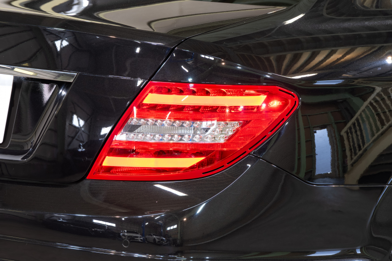 メルセデスベンツ Cクラス C180ｸｰﾍﾟ ﾚｰﾀﾞｰｾｰﾌﾃｨ＆ﾕｰﾃｨﾘﾃｨPKG　黒半革 純正ﾅﾋﾞTV Bｶﾒﾗ ﾊﾟｰｸﾄﾛﾆｯｸ ｷｾﾉﾝ LEDﾄﾞﾗｲﾋﾞﾝｸﾞﾗｲﾄ Pｽﾀ AMGｴｱﾛ＆18AW ﾄﾞﾘﾙﾄﾞﾛｰﾀｰ ﾛｺﾞ入ｷｬﾘﾊﾟｰ　2年保証