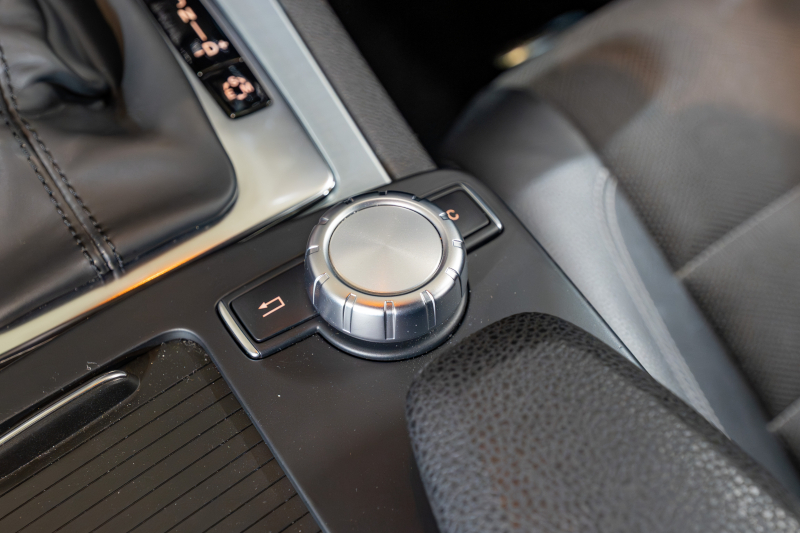 メルセデスベンツ Cクラス C180ｸｰﾍﾟ ﾚｰﾀﾞｰｾｰﾌﾃｨ＆ﾕｰﾃｨﾘﾃｨPKG　黒半革 純正ﾅﾋﾞTV Bｶﾒﾗ ﾊﾟｰｸﾄﾛﾆｯｸ ｷｾﾉﾝ LEDﾄﾞﾗｲﾋﾞﾝｸﾞﾗｲﾄ Pｽﾀ AMGｴｱﾛ＆18AW ﾄﾞﾘﾙﾄﾞﾛｰﾀｰ ﾛｺﾞ入ｷｬﾘﾊﾟｰ　2年保証