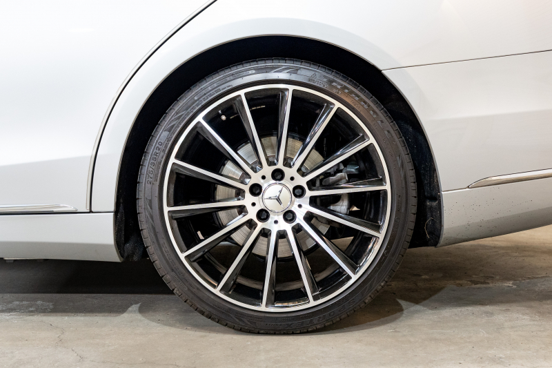 メルセデスベンツ Sクラス S400 ﾚｰﾀﾞｰｾｰﾌﾃｨPKG　後期 黒革 ﾊﾟﾉﾗﾏSR ﾅﾋﾞTV ｲｰｼﾞｰｸﾛｰｼﾞｬｰ 自動ﾄﾗﾝｸ ﾌｯﾄｵｰﾌﾟﾅｰ ｴｱﾊﾞﾗﾝｽP ﾏﾙﾁﾋﾞｰﾑLED　2年保証