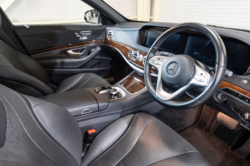 メルセデスベンツ Sクラス S400 ﾚｰﾀﾞｰｾｰﾌﾃｨPKG　後期 黒革 ﾊﾟﾉﾗﾏSR ﾅﾋﾞTV ｲｰｼﾞｰｸﾛｰｼﾞｬｰ 自動ﾄﾗﾝｸ ﾌｯﾄｵｰﾌﾟﾅｰ ｴｱﾊﾞﾗﾝｽP ﾏﾙﾁﾋﾞｰﾑLED　2年保証