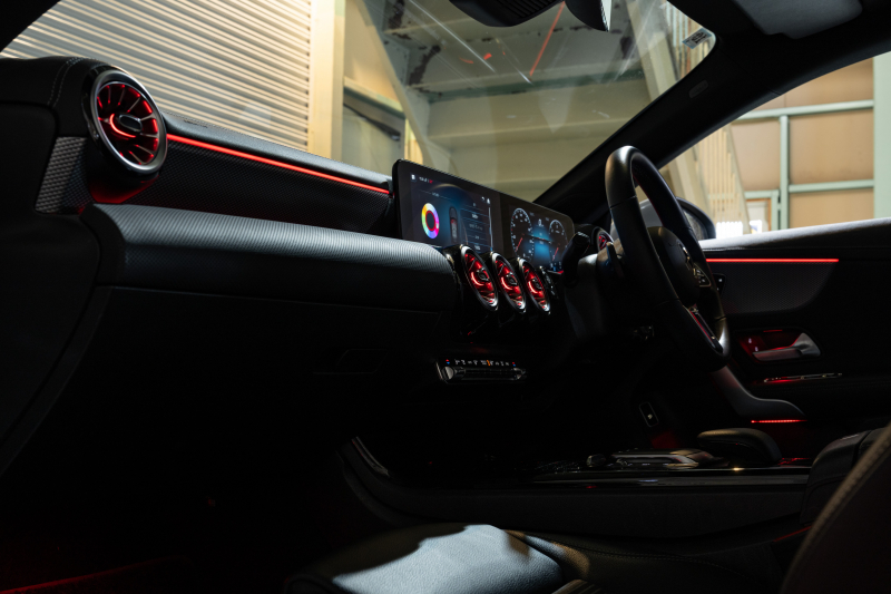 メルセデスベンツ CLAクラス CLA200dｼｭｰﾃｨﾝｸﾞﾌﾞﾚｰｸ ﾚｰﾀﾞｰｾｰﾌﾃｨPKG　Pｽﾀ 黒半革 ﾒﾓﾘｰPｼｰﾄ ﾋｰﾀｰ ﾅﾋﾞTV Bｶﾒﾗ LEDﾍｯﾄﾞﾗｲﾄ ﾜｲﾔﾚｽﾁｬｰｼﾞﾝｸﾞ 自動Rｹﾞｰﾄ/ﾊﾝｽﾞﾌﾘｰA　2年保証