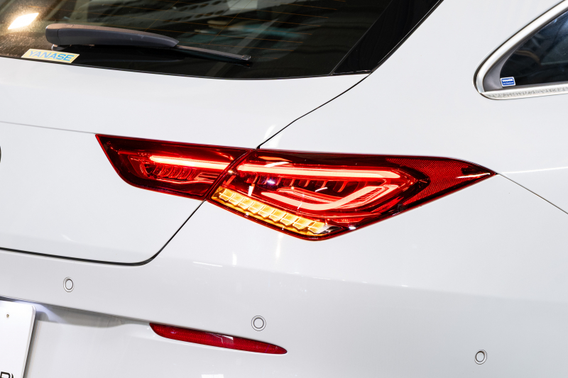 メルセデスベンツ CLAクラス CLA200dｼｭｰﾃｨﾝｸﾞﾌﾞﾚｰｸ ﾚｰﾀﾞｰｾｰﾌﾃｨPKG　Pｽﾀ 黒半革 ﾒﾓﾘｰPｼｰﾄ ﾋｰﾀｰ ﾅﾋﾞTV Bｶﾒﾗ LEDﾍｯﾄﾞﾗｲﾄ ﾜｲﾔﾚｽﾁｬｰｼﾞﾝｸﾞ 自動Rｹﾞｰﾄ/ﾊﾝｽﾞﾌﾘｰA　2年保証