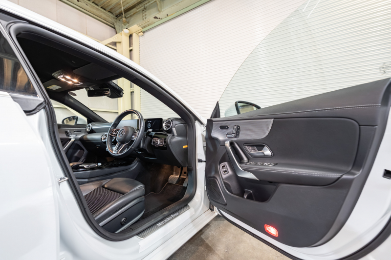 メルセデスベンツ CLAクラス CLA200dｼｭｰﾃｨﾝｸﾞﾌﾞﾚｰｸ ﾚｰﾀﾞｰｾｰﾌﾃｨPKG　Pｽﾀ 黒半革 ﾒﾓﾘｰPｼｰﾄ ﾋｰﾀｰ ﾅﾋﾞTV Bｶﾒﾗ LEDﾍｯﾄﾞﾗｲﾄ ﾜｲﾔﾚｽﾁｬｰｼﾞﾝｸﾞ 自動Rｹﾞｰﾄ/ﾊﾝｽﾞﾌﾘｰA　2年保証