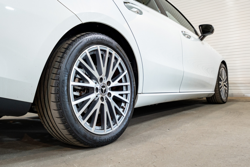 メルセデスベンツ CLAクラス CLA200dｼｭｰﾃｨﾝｸﾞﾌﾞﾚｰｸ ﾚｰﾀﾞｰｾｰﾌﾃｨPKG　Pｽﾀ 黒半革 ﾒﾓﾘｰPｼｰﾄ ﾋｰﾀｰ ﾅﾋﾞTV Bｶﾒﾗ LEDﾍｯﾄﾞﾗｲﾄ ﾜｲﾔﾚｽﾁｬｰｼﾞﾝｸﾞ 自動Rｹﾞｰﾄ/ﾊﾝｽﾞﾌﾘｰA　2年保証