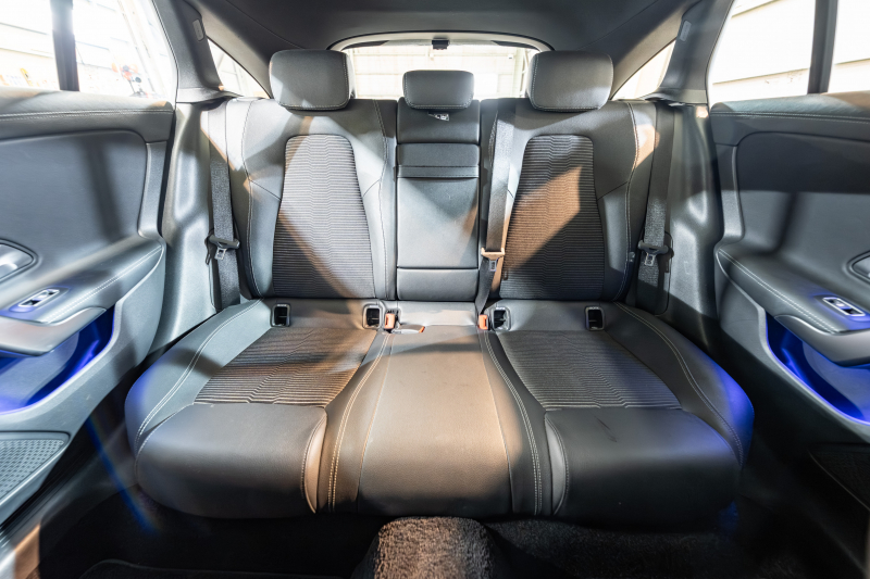 メルセデスベンツ CLAクラス CLA200dｼｭｰﾃｨﾝｸﾞﾌﾞﾚｰｸ ﾚｰﾀﾞｰｾｰﾌﾃｨPKG　Pｽﾀ 黒半革 ﾒﾓﾘｰPｼｰﾄ ﾋｰﾀｰ ﾅﾋﾞTV Bｶﾒﾗ LEDﾍｯﾄﾞﾗｲﾄ ﾜｲﾔﾚｽﾁｬｰｼﾞﾝｸﾞ 自動Rｹﾞｰﾄ/ﾊﾝｽﾞﾌﾘｰA　2年保証