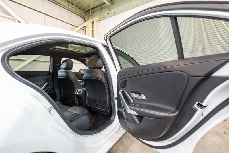 メルセデスベンツ Aクラス A250ｾﾀﾞﾝ 4MATIC ﾚｻﾞｰEXC&ｱﾄﾞﾊﾞﾝｽﾄﾞ&ﾅﾋﾞｹﾞｰｼｮﾝ&ﾚｰﾀﾞｰSP　黒革 ﾊﾟﾉﾗﾏSR MBUXﾅﾋﾞ ﾌﾙｾｸﾞ 360ｶﾒﾗ ﾜｲﾔﾚｽﾁｬｰｼﾞ ﾍｯﾄﾞｱｯﾌﾟD ADVｽﾋﾟｰｶｰ LEDﾍｯﾄﾞﾗｲﾄ　2年保証