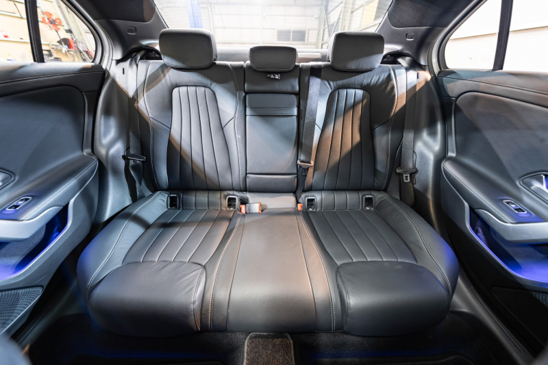 メルセデスベンツ Aクラス A250ｾﾀﾞﾝ 4MATIC ﾚｻﾞｰEXC&ｱﾄﾞﾊﾞﾝｽﾄﾞ&ﾅﾋﾞｹﾞｰｼｮﾝ&ﾚｰﾀﾞｰSP　黒革 ﾊﾟﾉﾗﾏSR MBUXﾅﾋﾞ ﾌﾙｾｸﾞ 360ｶﾒﾗ ﾜｲﾔﾚｽﾁｬｰｼﾞ ﾍｯﾄﾞｱｯﾌﾟD ADVｽﾋﾟｰｶｰ LEDﾍｯﾄﾞﾗｲﾄ　2年保証