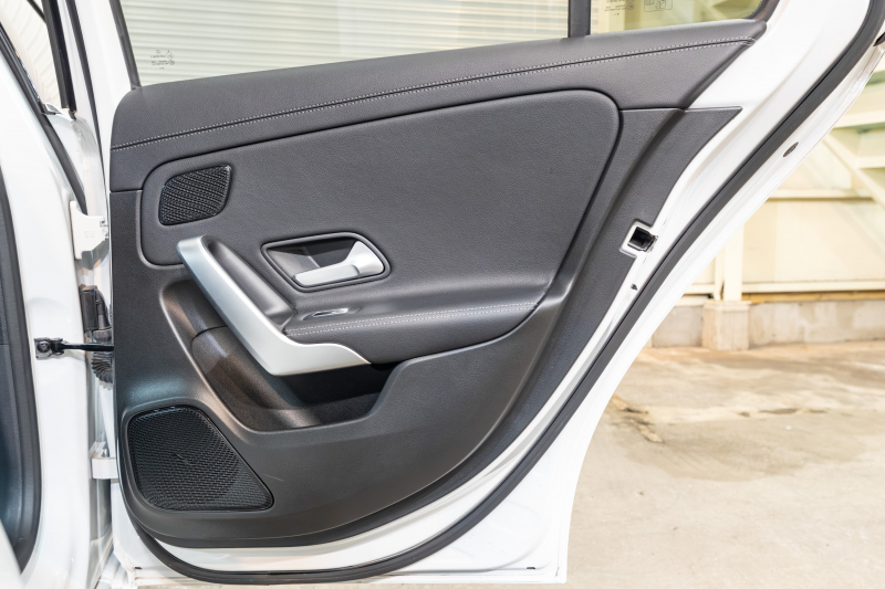 メルセデスベンツ Aクラス A250ｾﾀﾞﾝ 4MATIC ﾚｻﾞｰEXC&ｱﾄﾞﾊﾞﾝｽﾄﾞ&ﾅﾋﾞｹﾞｰｼｮﾝ&ﾚｰﾀﾞｰSP　黒革 ﾊﾟﾉﾗﾏSR MBUXﾅﾋﾞ ﾌﾙｾｸﾞ 360ｶﾒﾗ ﾜｲﾔﾚｽﾁｬｰｼﾞ ﾍｯﾄﾞｱｯﾌﾟD ADVｽﾋﾟｰｶｰ LEDﾍｯﾄﾞﾗｲﾄ　2年保証