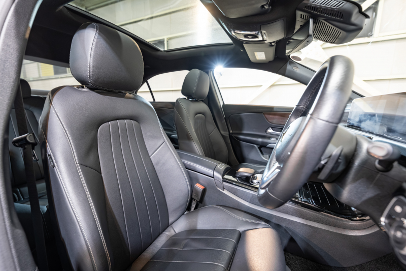 メルセデスベンツ Aクラス A250ｾﾀﾞﾝ 4MATIC ﾚｻﾞｰEXC&ｱﾄﾞﾊﾞﾝｽﾄﾞ&ﾅﾋﾞｹﾞｰｼｮﾝ&ﾚｰﾀﾞｰSP　黒革 ﾊﾟﾉﾗﾏSR MBUXﾅﾋﾞ ﾌﾙｾｸﾞ 360ｶﾒﾗ ﾜｲﾔﾚｽﾁｬｰｼﾞ ﾍｯﾄﾞｱｯﾌﾟD ADVｽﾋﾟｰｶｰ LEDﾍｯﾄﾞﾗｲﾄ　2年保証