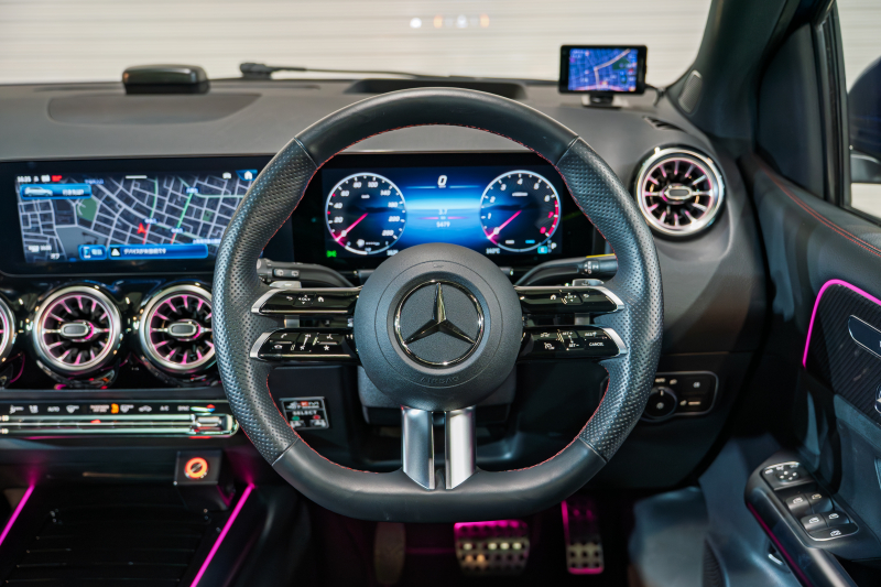 メルセデスベンツ Bクラス B180 BSG搭載 AMGﾗｲﾝPKG ｱﾄﾞﾊﾞﾝｽﾄﾞ&ﾅﾋﾞｹﾞｰｼｮﾝ&ﾚｰﾀﾞｰｾｰﾌﾃｨPKG　後期 Newﾃﾞｻﾞｲﾝｽﾃｱ 1ｵﾅ 黒半革 ﾊﾟﾉSR MBUXﾅﾋﾞ ﾌﾙｾｸﾞ 360ｶﾒﾗ ﾍｯﾄﾞｱｯﾌﾟD 自動ﾃｰﾙｹﾞｰﾄ LEDﾍｯﾄﾞﾗｲﾄ ｼｰﾄﾋｰﾀｰ　2年保証