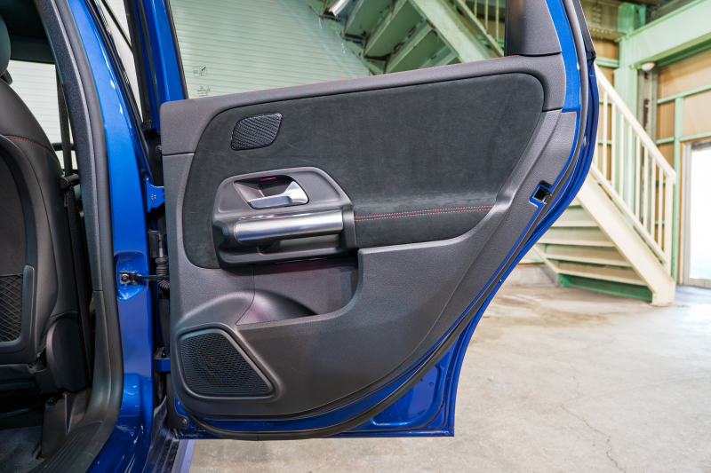 メルセデスベンツ Bクラス B180 BSG搭載 AMGﾗｲﾝPKG ｱﾄﾞﾊﾞﾝｽﾄﾞ&ﾅﾋﾞｹﾞｰｼｮﾝ&ﾚｰﾀﾞｰｾｰﾌﾃｨPKG　後期 Newﾃﾞｻﾞｲﾝｽﾃｱ 1ｵﾅ 黒半革 ﾊﾟﾉSR MBUXﾅﾋﾞ ﾌﾙｾｸﾞ 360ｶﾒﾗ ﾍｯﾄﾞｱｯﾌﾟD 自動ﾃｰﾙｹﾞｰﾄ LEDﾍｯﾄﾞﾗｲﾄ ｼｰﾄﾋｰﾀｰ　2年保証