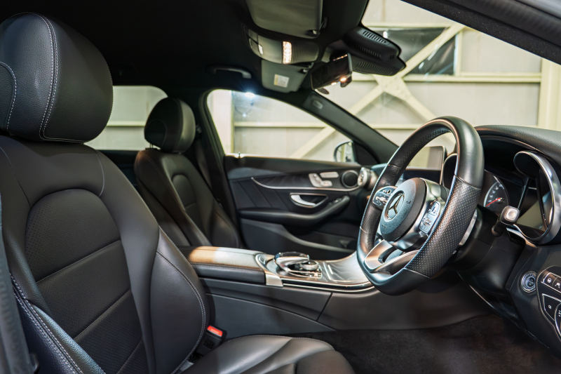 メルセデスベンツ Cクラス C220d ﾜｺﾞﾝ AVG AMGﾗｲﾝ ﾚｰﾀﾞｰSP　後期 黒革 ﾅﾋﾞTV Bｶﾒ AIRｻｽ LEDﾍｯﾄﾞﾗｲﾄ ACC BSM LCW　2年保証