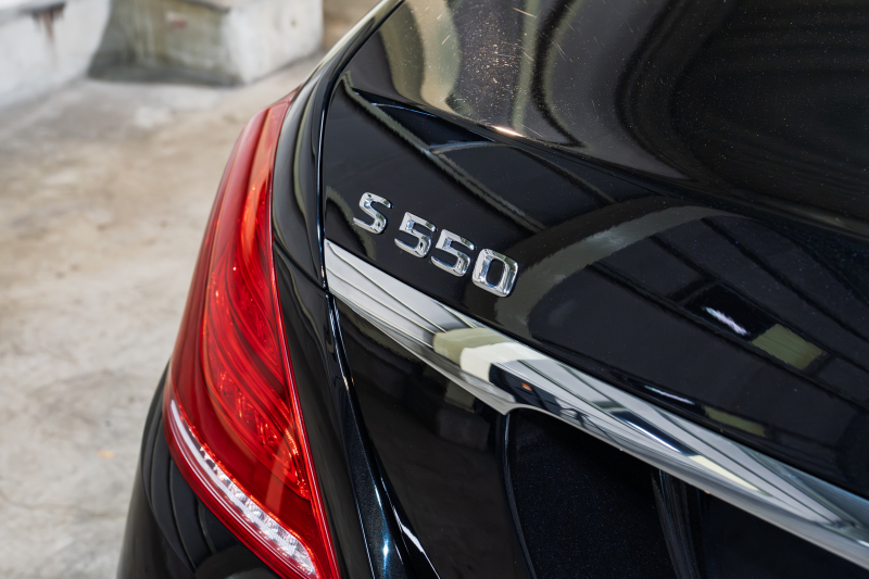 メルセデスベンツ Sクラス S550ﾛﾝｸﾞ ﾚｰﾀﾞｰｾｰﾌﾃｨPKG　黒革 ｼｰﾄﾋｰﾀｰ&ｸｰﾗｰ ﾗﾝﾊﾞｰ ﾊﾟﾉﾗﾏSR 純正ﾅﾋﾞ ﾌﾙｾｸﾞTV 360ｶﾒﾗ Burmester 自動ﾄﾗﾝｸ&ﾊﾝｽﾞﾌﾘｰA LEDﾗｲﾄ AMGｴｱﾛ&20ｲﾝﾁAW　2年保証