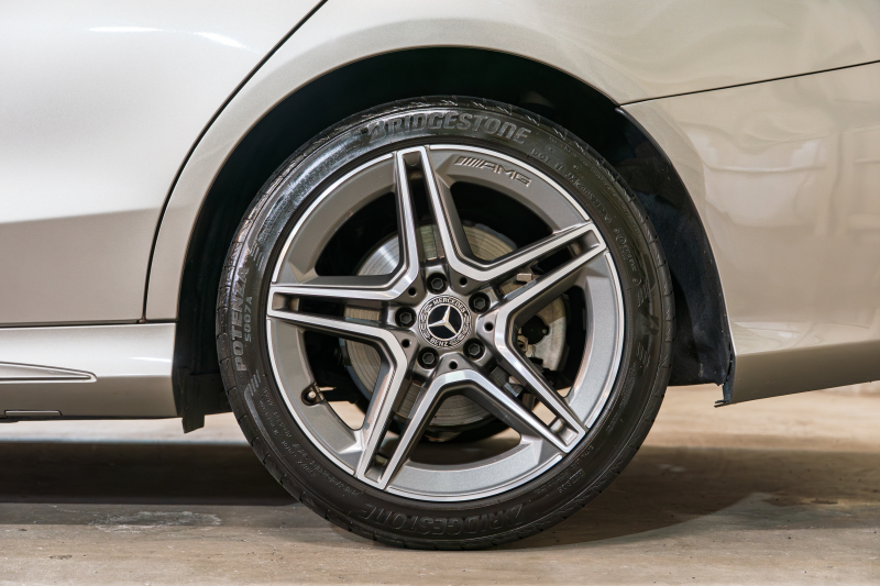 メルセデスベンツ Cクラス C220d ﾛｰﾚｳｽED ｽﾎﾟｰﾂﾌﾟﾗｽPKG ﾚｻﾞｰｴｸｽｸﾙｰｼﾌﾞ&ﾚｰﾀﾞｰSP　後期 特別仕様 黒革 純正ﾅﾋﾞTV ﾌﾞﾙﾒｽﾀｰ 360ｶﾒﾗ ﾍﾄﾞｱｯﾌﾟD AIRｻｽ 自動ﾄﾗﾝｸ ﾌｯﾄｵｰﾌﾟﾅｰ ACC BSM LCW　2年保証