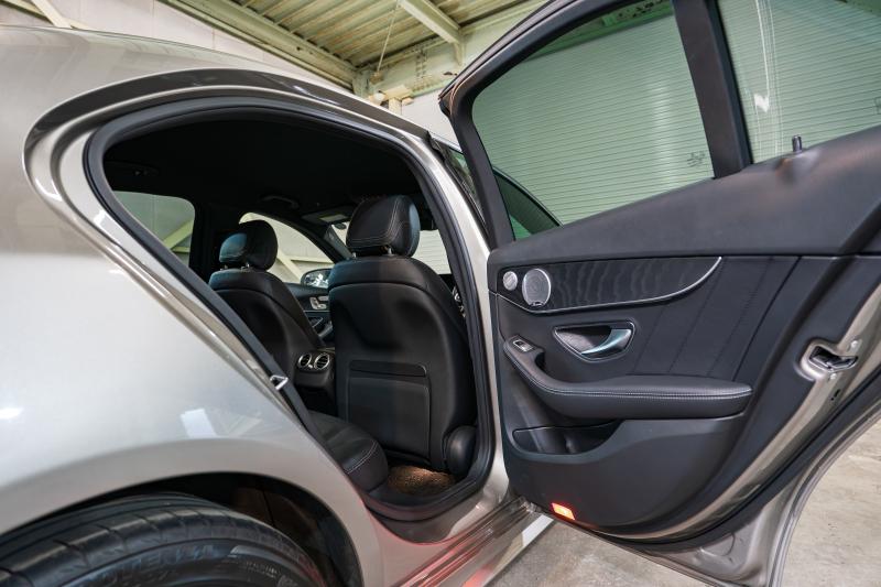 メルセデスベンツ Cクラス C220d ﾛｰﾚｳｽED ｽﾎﾟｰﾂﾌﾟﾗｽPKG ﾚｻﾞｰｴｸｽｸﾙｰｼﾌﾞ&ﾚｰﾀﾞｰSP　後期 特別仕様 黒革 純正ﾅﾋﾞTV ﾌﾞﾙﾒｽﾀｰ 360ｶﾒﾗ ﾍﾄﾞｱｯﾌﾟD AIRｻｽ 自動ﾄﾗﾝｸ ﾌｯﾄｵｰﾌﾟﾅｰ ACC BSM LCW　2年保証