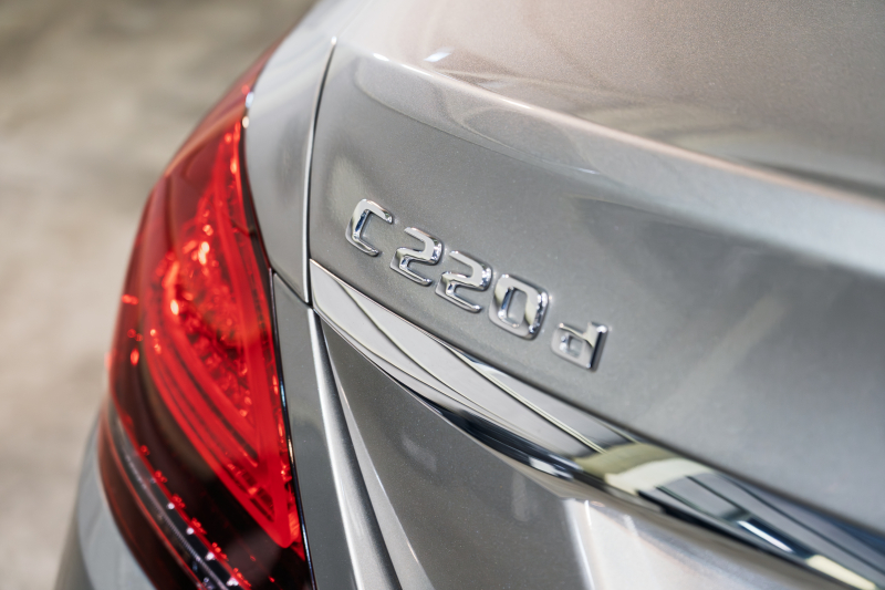 メルセデスベンツ Cクラス C220d ﾛｰﾚｳｽED ｽﾎﾟｰﾂﾌﾟﾗｽPKG ﾚｻﾞｰｴｸｽｸﾙｰｼﾌﾞ&ﾚｰﾀﾞｰSP　後期 特別仕様 黒革 純正ﾅﾋﾞTV ﾌﾞﾙﾒｽﾀｰ 360ｶﾒﾗ ﾍﾄﾞｱｯﾌﾟD AIRｻｽ 自動ﾄﾗﾝｸ ﾌｯﾄｵｰﾌﾟﾅｰ ACC BSM LCW　2年保証