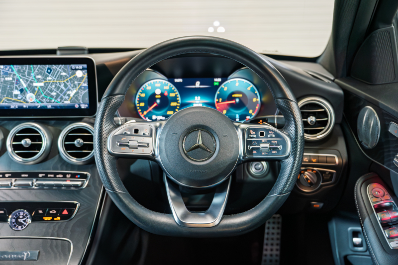 メルセデスベンツ Cクラス C220d ﾛｰﾚｳｽED ｽﾎﾟｰﾂﾌﾟﾗｽPKG ﾚｻﾞｰｴｸｽｸﾙｰｼﾌﾞ&ﾚｰﾀﾞｰSP　後期 特別仕様 黒革 純正ﾅﾋﾞTV ﾌﾞﾙﾒｽﾀｰ 360ｶﾒﾗ ﾍﾄﾞｱｯﾌﾟD AIRｻｽ 自動ﾄﾗﾝｸ ﾌｯﾄｵｰﾌﾟﾅｰ ACC BSM LCW　2年保証