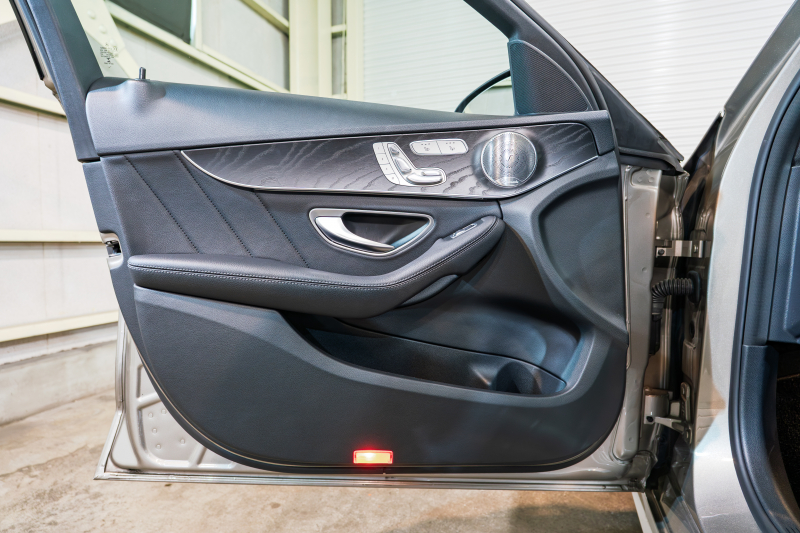 メルセデスベンツ Cクラス C220d ﾛｰﾚｳｽED ｽﾎﾟｰﾂﾌﾟﾗｽPKG ﾚｻﾞｰｴｸｽｸﾙｰｼﾌﾞ&ﾚｰﾀﾞｰSP　後期 特別仕様 黒革 純正ﾅﾋﾞTV ﾌﾞﾙﾒｽﾀｰ 360ｶﾒﾗ ﾍﾄﾞｱｯﾌﾟD AIRｻｽ 自動ﾄﾗﾝｸ ﾌｯﾄｵｰﾌﾟﾅｰ ACC BSM LCW　2年保証