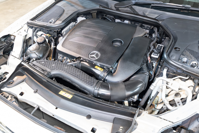 メルセデスベンツ Eクラス E300ﾜｺﾞﾝ AVGｽﾎﾟｰﾂ ｴｸｽｸﾙｰｼﾌﾞPKG ﾚｰﾀﾞｰSP　中期 1ｵｰﾅｰ 黒革 ﾊﾟﾉﾗﾏSR ﾅﾋﾞTV Meｺﾈ carplay ﾌﾞﾙﾒｽﾀｰ ﾍｯﾄﾞｱｯﾌﾟD ｴｱﾊﾞﾗﾝｽP 自動ﾄﾗﾝｸ ﾌｯﾄｵｰﾌﾟﾅｰ Newﾃﾞｻﾞｲﾝｽﾃｱ　2年保証