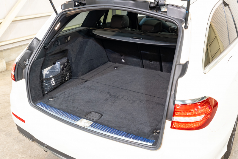 メルセデスベンツ Eクラス E300ﾜｺﾞﾝ AVGｽﾎﾟｰﾂ ｴｸｽｸﾙｰｼﾌﾞPKG ﾚｰﾀﾞｰSP　中期 1ｵｰﾅｰ 黒革 ﾊﾟﾉﾗﾏSR ﾅﾋﾞTV Meｺﾈ carplay ﾌﾞﾙﾒｽﾀｰ ﾍｯﾄﾞｱｯﾌﾟD ｴｱﾊﾞﾗﾝｽP 自動ﾄﾗﾝｸ ﾌｯﾄｵｰﾌﾟﾅｰ Newﾃﾞｻﾞｲﾝｽﾃｱ　2年保証