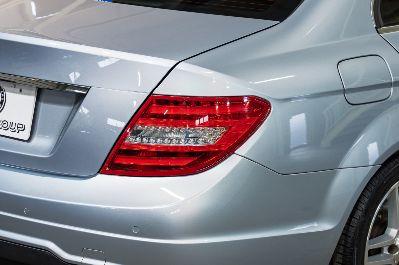 メルセデスベンツ Cクラス C200 BE-EF AVG ﾕｰﾃｨﾘﾃｨ&ﾚｰﾀﾞｰｾｰﾌﾃｨｰPKG　黒革 純正ﾅﾋﾞTV Bｶﾒﾗ ﾊﾟｰｸﾄﾛﾆｯｸ ｷｾﾉﾝ LEDﾄﾞﾗｲﾋﾞﾝｸﾞﾗｲﾄ Pｽﾀ AMGｴｱﾛ＆17AW ﾄﾞﾘﾙﾄﾞﾛｰﾀｰ ﾛｺﾞ入ｷｬﾘﾊﾟｰ　2年保証