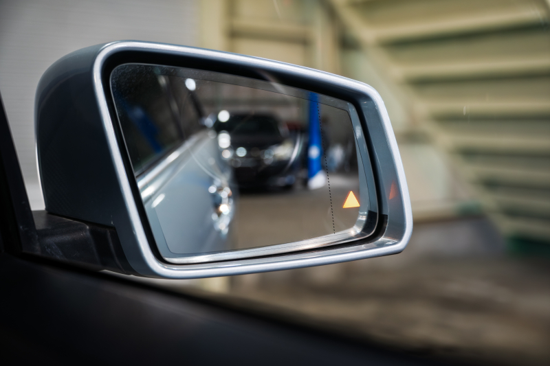 メルセデスベンツ Cクラス C200 BE-EF AVG ﾕｰﾃｨﾘﾃｨ&ﾚｰﾀﾞｰｾｰﾌﾃｨｰPKG　黒革 純正ﾅﾋﾞTV Bｶﾒﾗ ﾊﾟｰｸﾄﾛﾆｯｸ ｷｾﾉﾝ LEDﾄﾞﾗｲﾋﾞﾝｸﾞﾗｲﾄ Pｽﾀ AMGｴｱﾛ＆17AW ﾄﾞﾘﾙﾄﾞﾛｰﾀｰ ﾛｺﾞ入ｷｬﾘﾊﾟｰ　2年保証