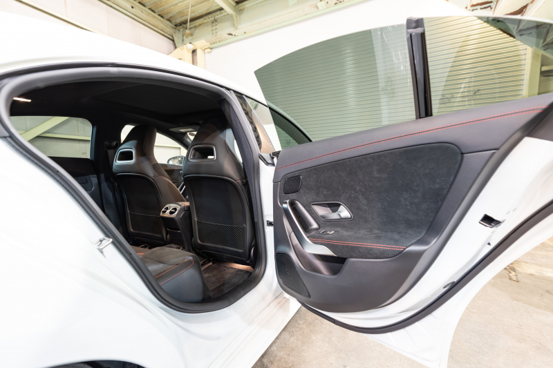 メルセデスベンツ CLAクラス CLA200d AMGﾗｲﾝ ｱﾄﾞﾊﾞﾝｽﾄﾞ&ﾅﾋﾞ& ﾚｰﾀﾞｰPKG　黒半革 ｼｰﾄﾋｰﾀｰ ﾊﾟﾉﾗﾏSR MBUXﾅﾋﾞ ﾌﾙｾｸﾞTV 360ｶﾒﾗ ﾍｯﾄﾞｱｯﾌﾟD ｱﾄﾞﾊﾞﾝｽﾄﾞｻｳﾝﾄﾞ ﾏﾙﾁﾋﾞｰﾑLED AMGｴｱﾛ&18ｲﾝﾁAW　2年保証